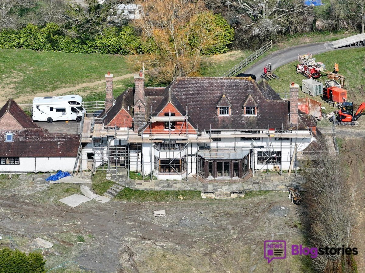 7 Surprising Facts About Mucky Mansion You Never Knew