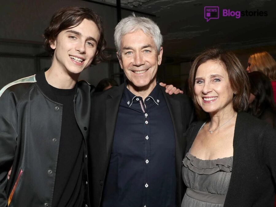 wow dream coat marc chalamet